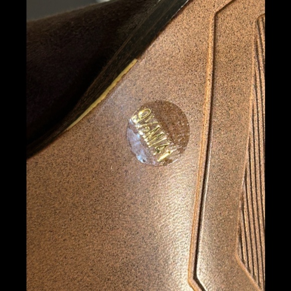 NWOB Vince Camuto Gigietta Suede Back Zip Chelsea Booties Brown Size 9.5 - Picture 11 of 14